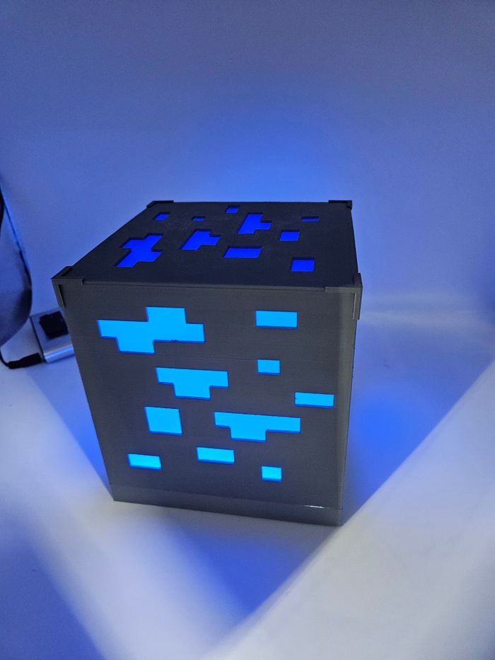 Lampe lumineuse à led minecraft - photo numéro 3