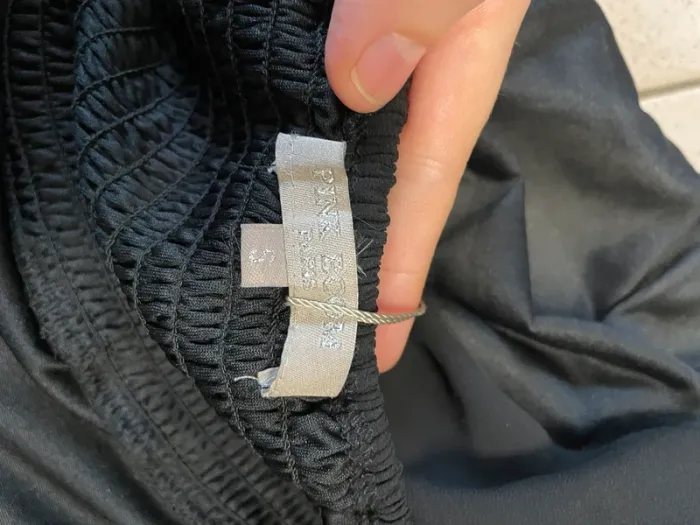 Robe noire neuve - photo numéro 5