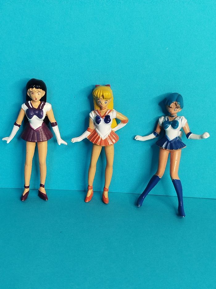 Lot de 3 figurines Planet girl