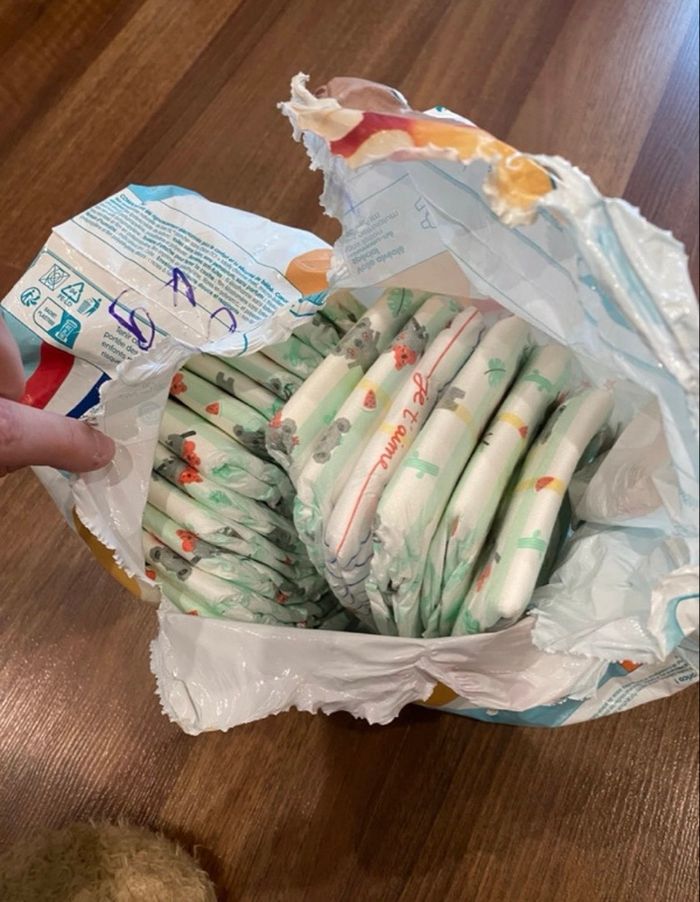 Lot 58 couches taille 2 (3-6kg) carryboo chérubin - photo numéro 6