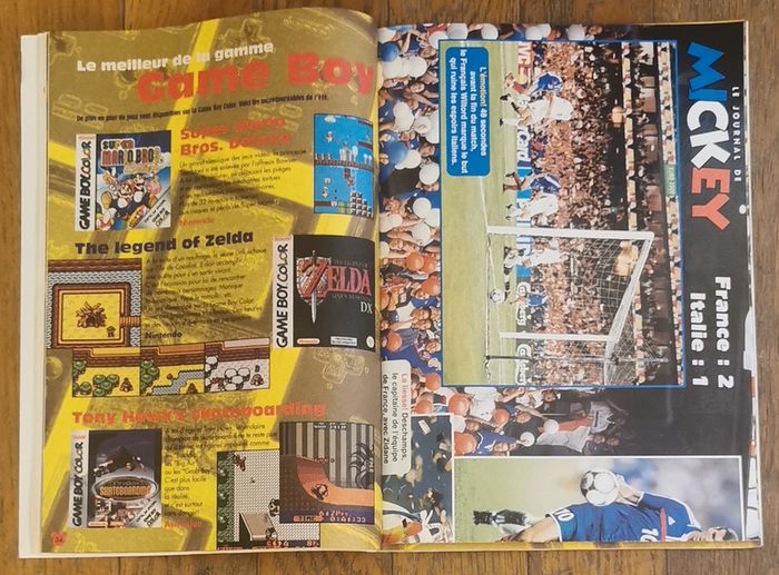 Ancien journal de mickey avec poster champions euro 2000 N°2508 vintage - photo numéro 3