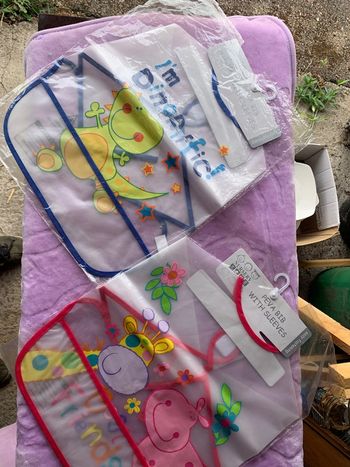 Bavoir en plastique rigide , repas, peinture, bricolage enfant