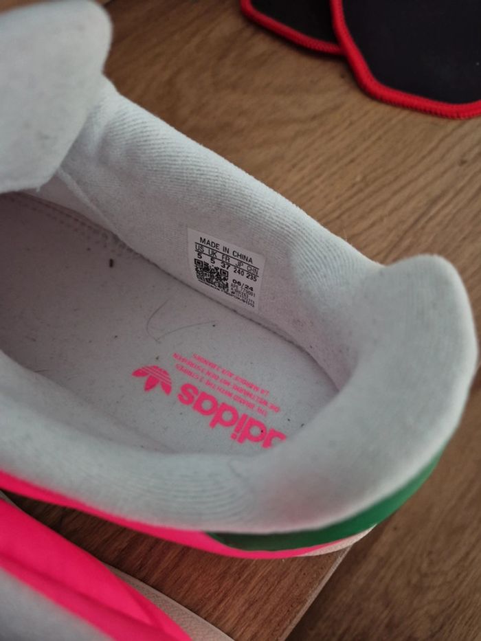 Chaussons adidas - photo numéro 2
