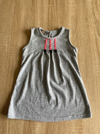 Robe courte