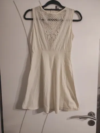 Robe été crème Asos tailleS