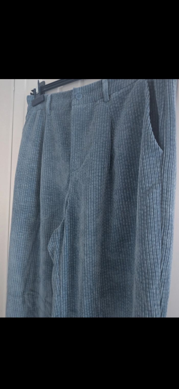 Pantalon velours bleu - photo numéro 3