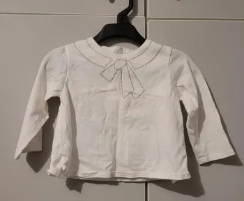 Magnifique t-shirt 18 mois / Chloe