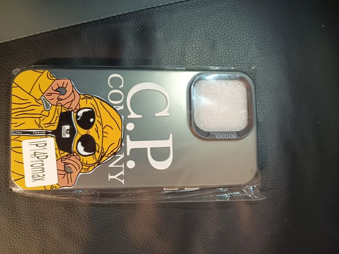 Coque cp company grise ip14 pro max