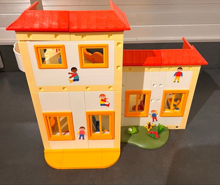 Crèche garderie playmobil - photo numéro 5