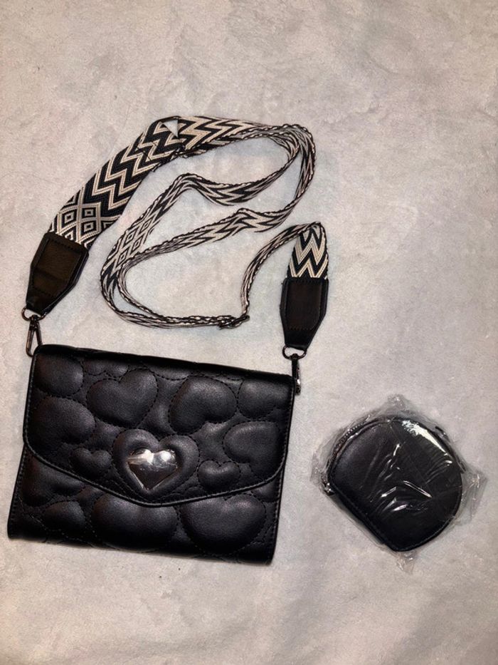 Sac à main coeur noir - photo numéro 5