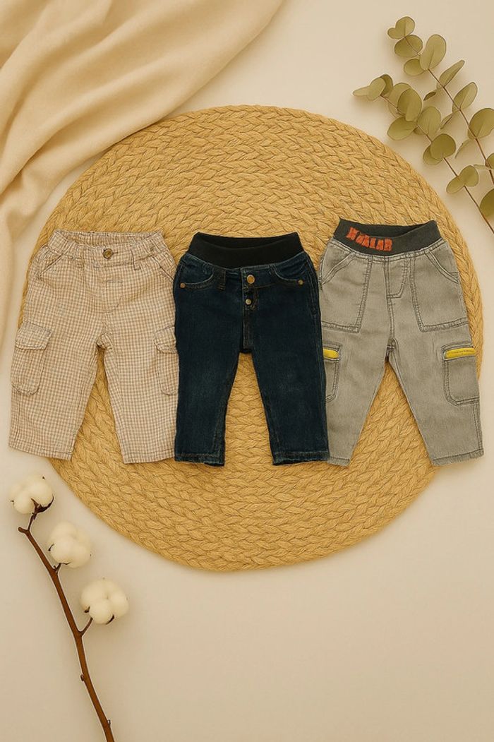 Lot  3  pantalons  18 mois