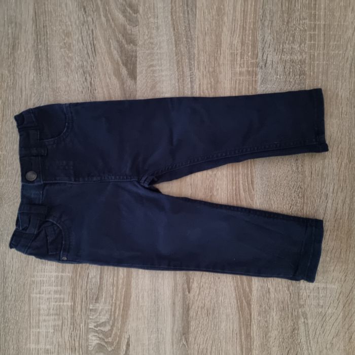 Jean bleu marine 24 mois