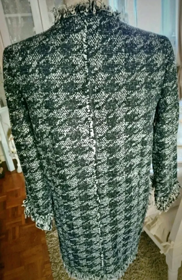 Veste /manteau noire/blanc Zara Taille S Neuve - photo numéro 3