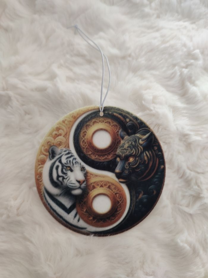 Désodorisants pour voiture ou autre 9cm ying yang à parfumer