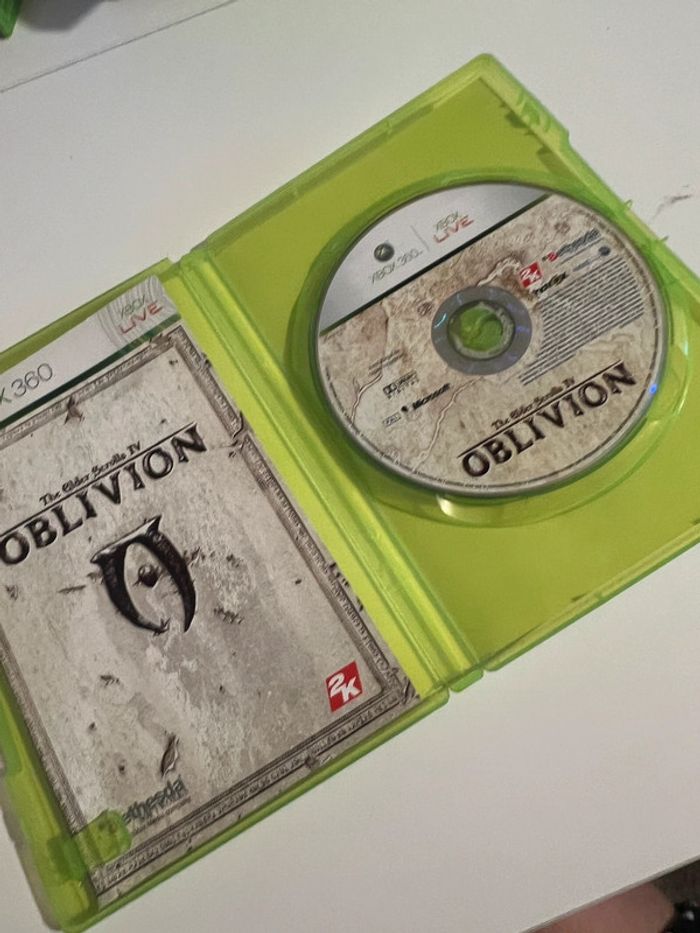 The elder scrolls IV Oblivion XBOX360 - photo numéro 2