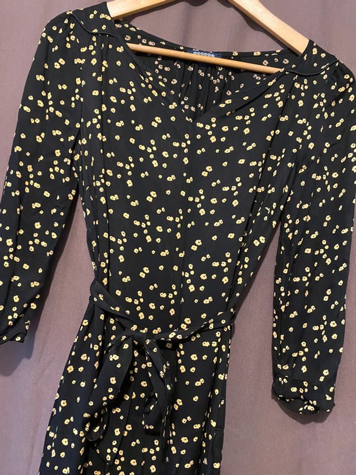 Robe à fleurs - photo numéro 2