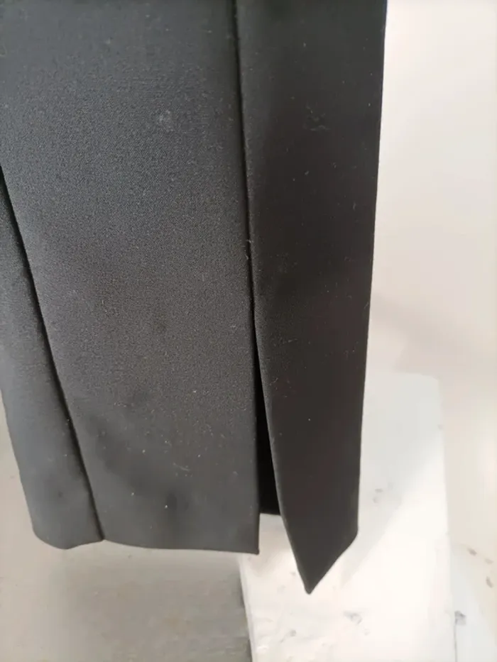 Pantalon noir tailleur élégant - coupe droite T 40 - Galerie Lafayette Vintage - photo numéro 4
