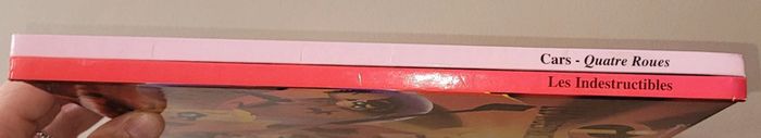 Lot de 2 livres les indestructibles et cars disney - photo numéro 4