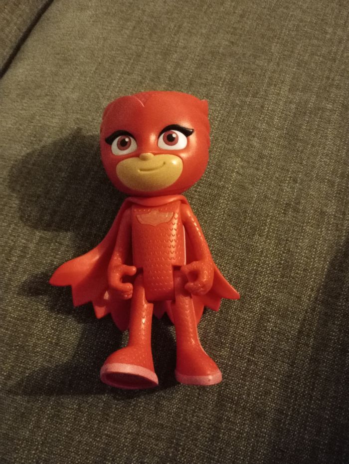 Figurine pyjamask