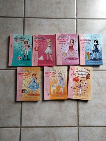 Lot de livres " princesse academy"