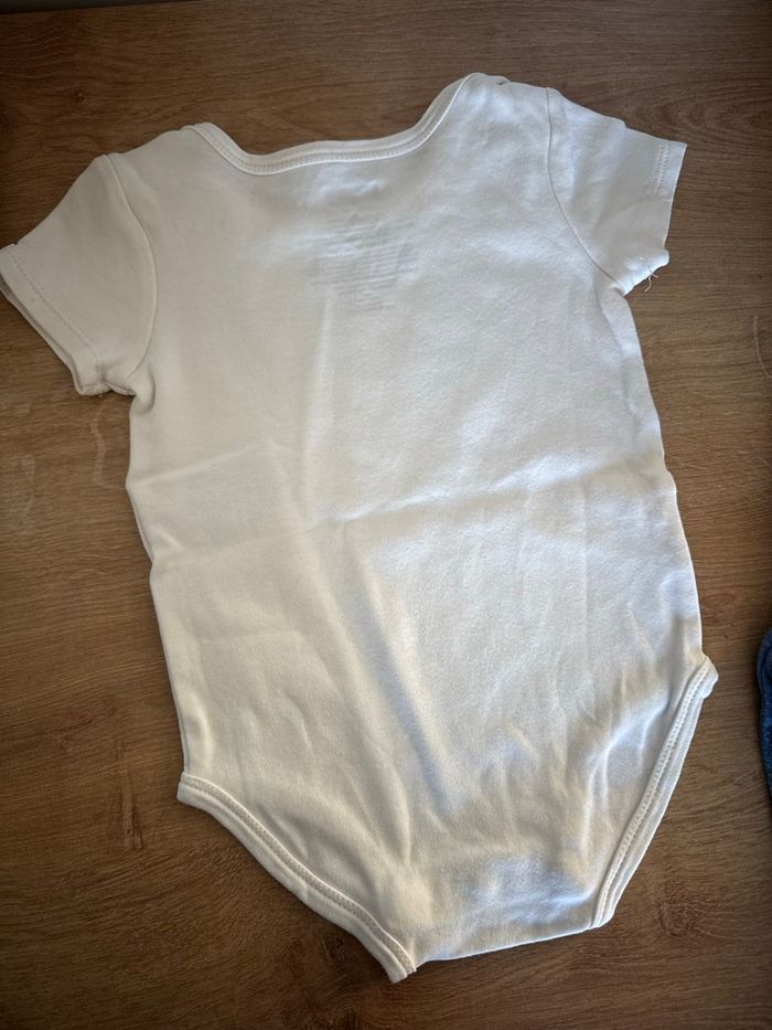 Ensemble Levi’s - 9 mois - photo numéro 3