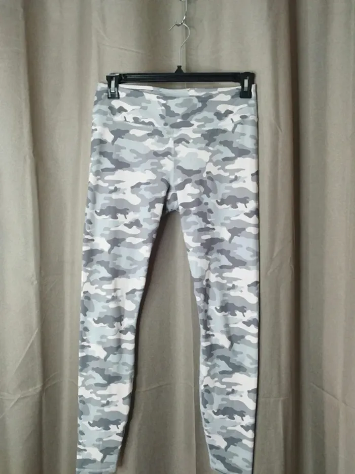Legging fabletics - photo numéro 2