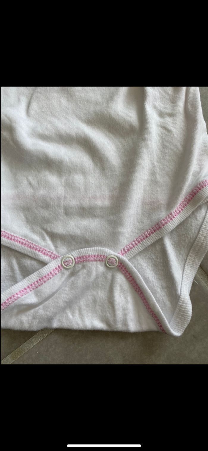 Body fille 3 mois - photo numéro 8