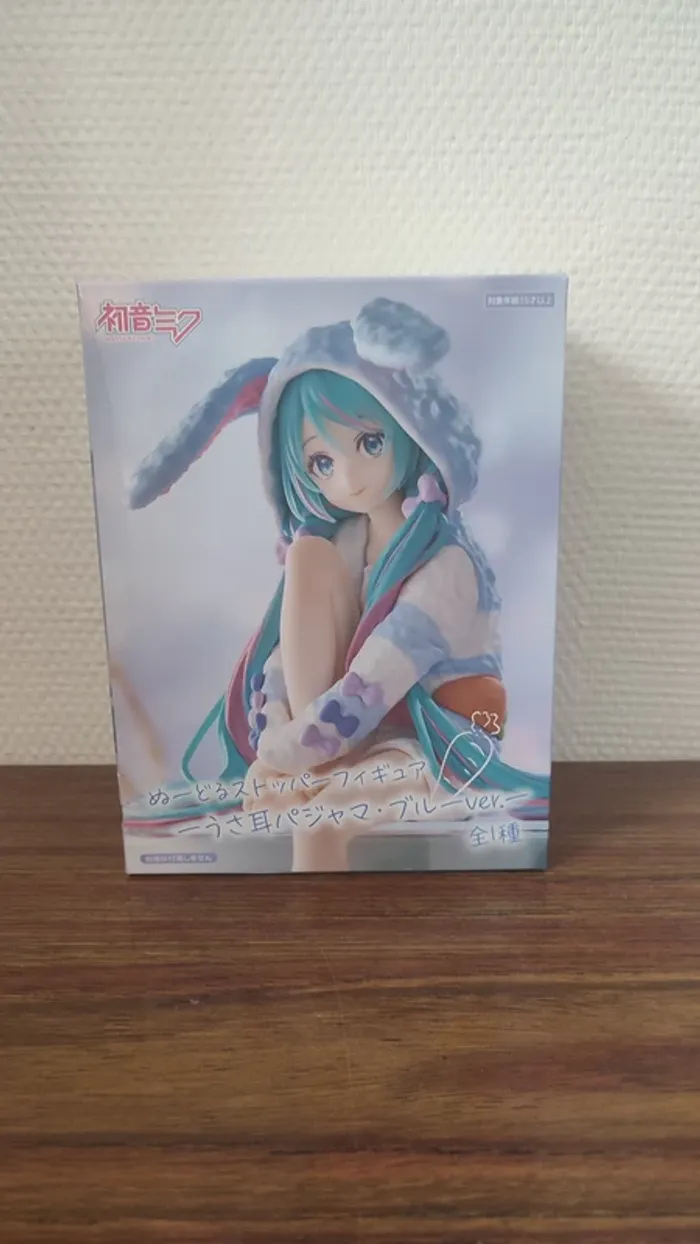 Figurine Hatsune Miku Usamimi Pajamas Blue ver.