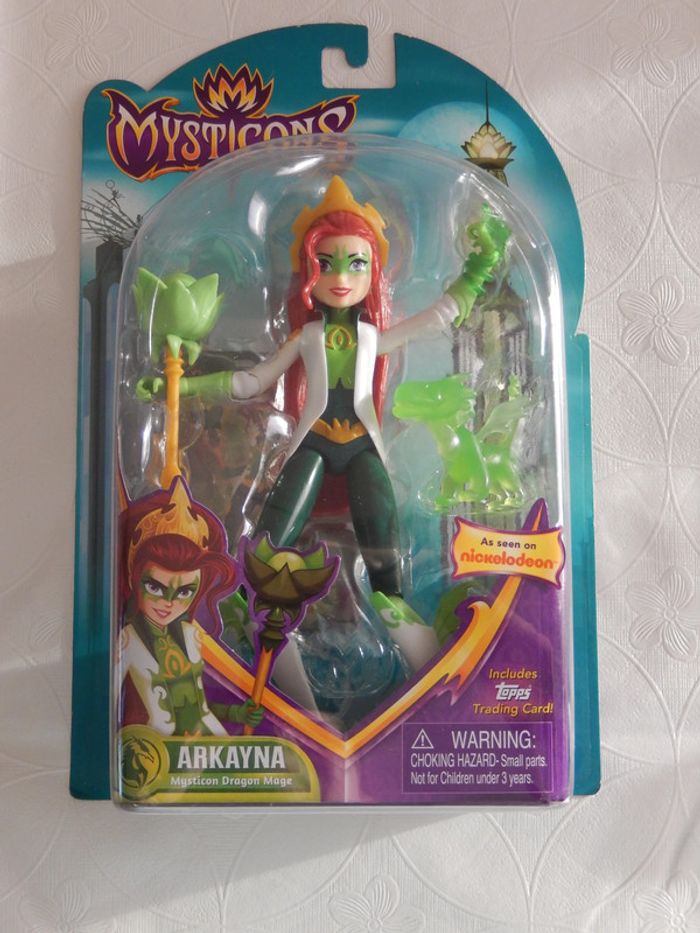 Poupée Arkayna Mysticons