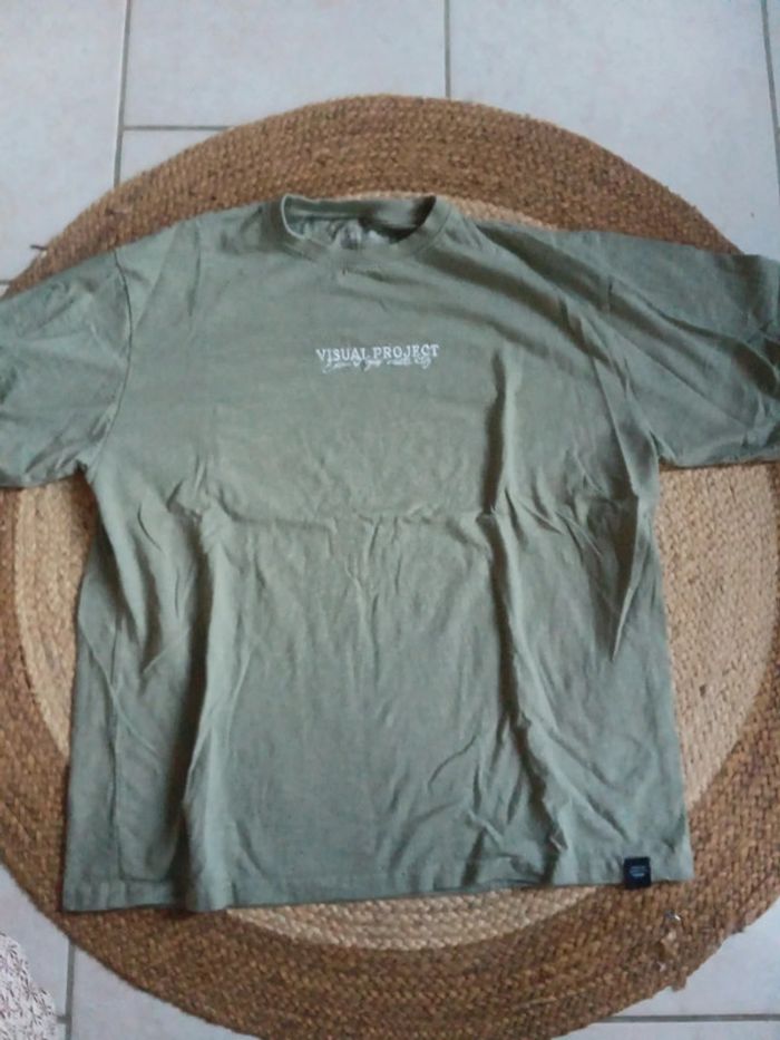Tee shirt manche courte Taille 40 pull and bear