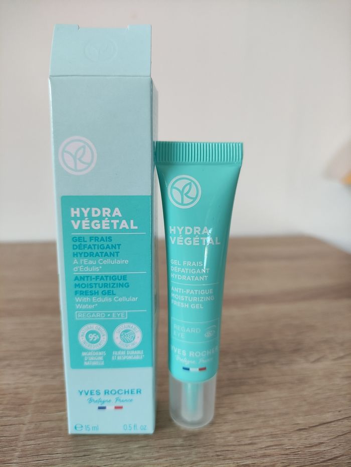 Gel frais défatigant et hydratant "Yves Rocher" - photo numéro 3