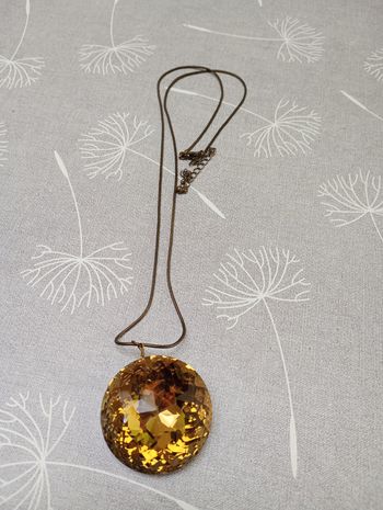 Collier pierre jaune