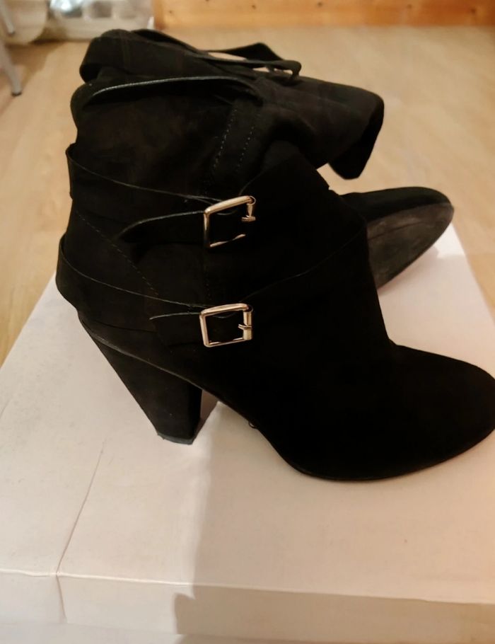 Bottes noires