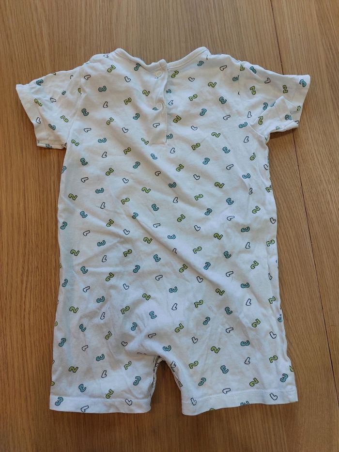 Lot 3 combishorts 18m - photo numéro 8