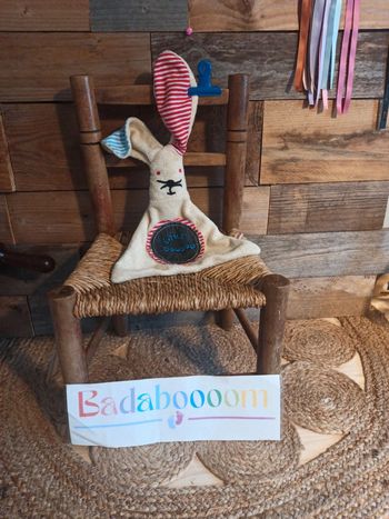 Doudou lapin catimini be