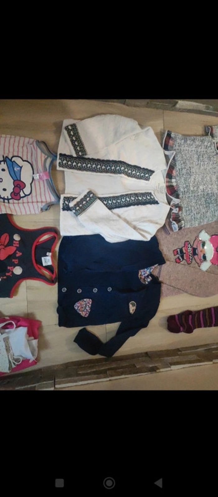 Lot de vêtements 5 ans fille - photo numéro 3