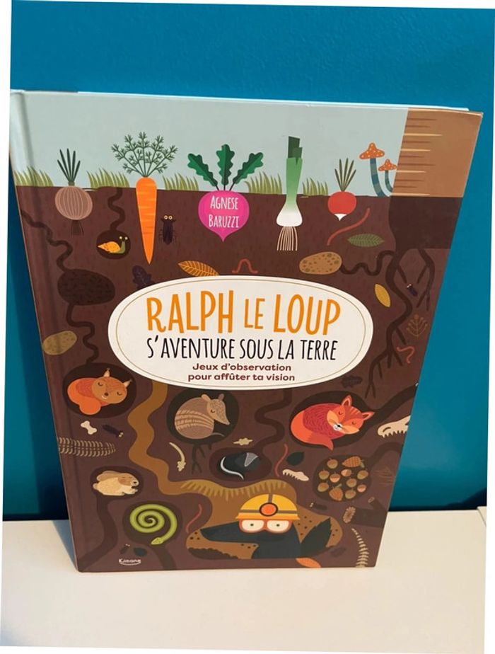 Livre cherche et trouve et d’observation Ralph le loup