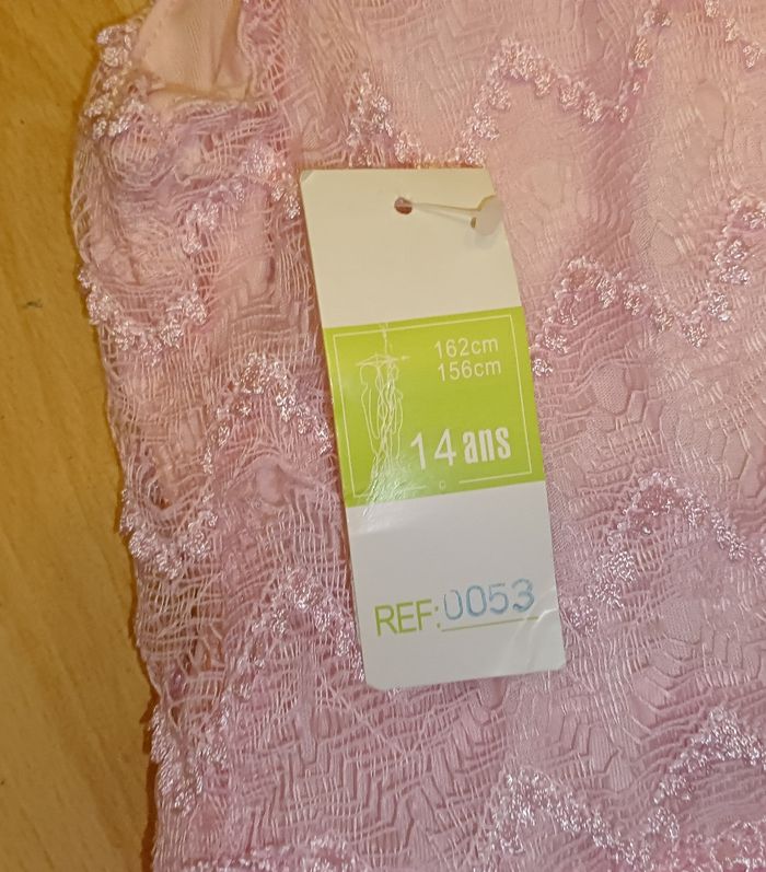 Robe de mariage/ fiançailles taille 12 ans NEUF - photo numéro 4
