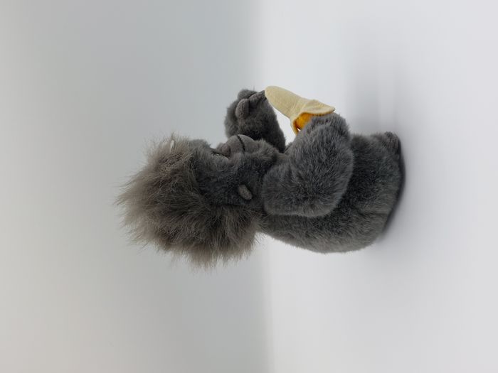 Peluche doudou gorille guenon Terk / Tok TARZAN DISNEYLAND PARIS 22 cm - photo numéro 4