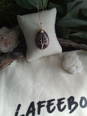 Collier pendentif pierre d'améthyste 💜 et arbre de vie