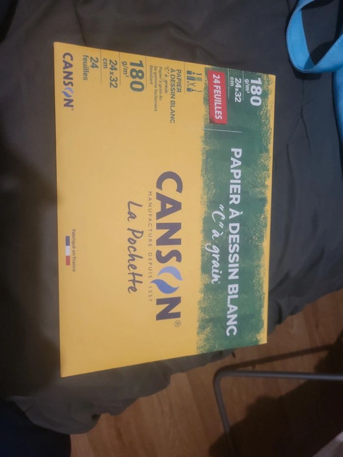 Papier canson 24 feuilles