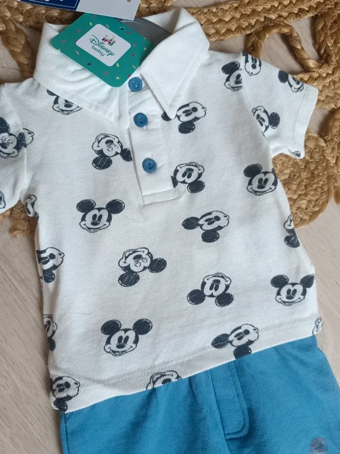 Jolie ensemble Disney mickey 3 mois neuf avec étiquette - photo numéro 2