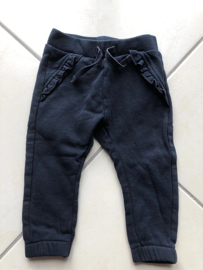 Lot 3 pantalons 12 mois - photo numéro 3
