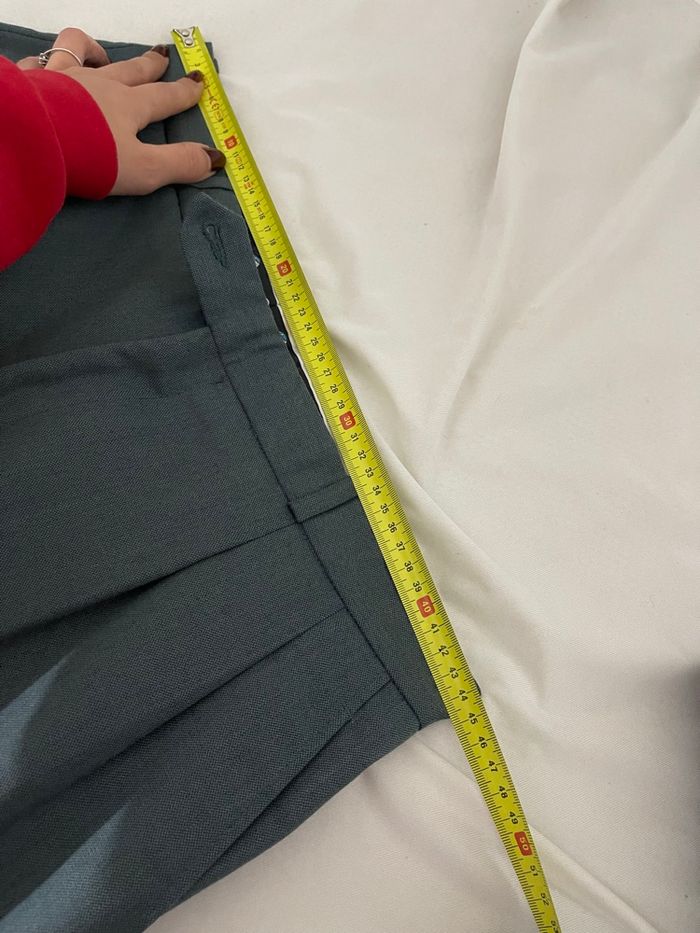 Costume ensemble deux pièces en laine style vintage - photo numéro 3