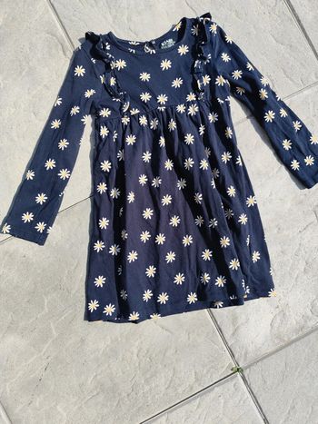 Robe a fleurs 36 mois Kiabi