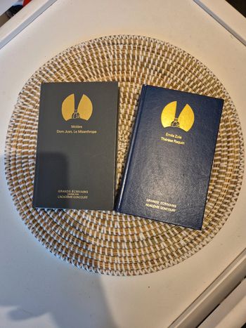 Lot de 2 livres moliere et Émile zola