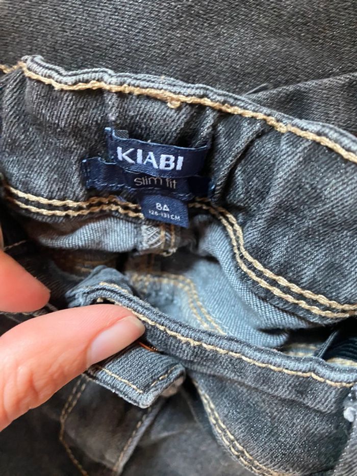 Jean noir - photo numéro 3