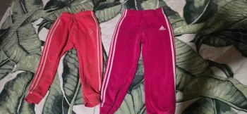 Lot joggings adidas