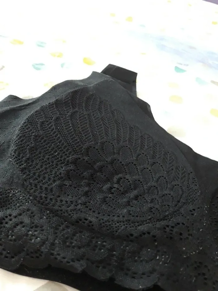 Brassiere coussinets amovibles 3XL - photo numéro 2