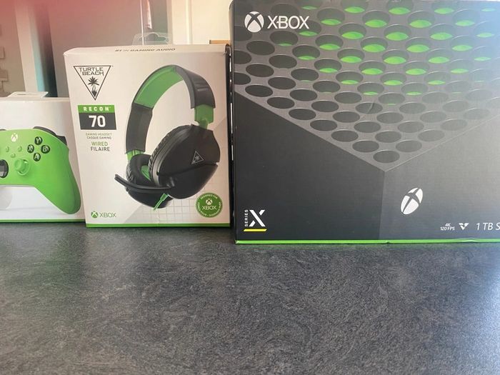 Console xbox série x - photo numéro 7